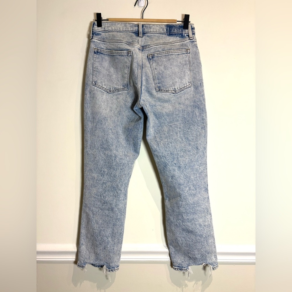 Abercrombie & Fitch The Boyfriend Mid-Rise Jeans Light Ripped Wash Size 26 / 2 - Picture 5 of 9